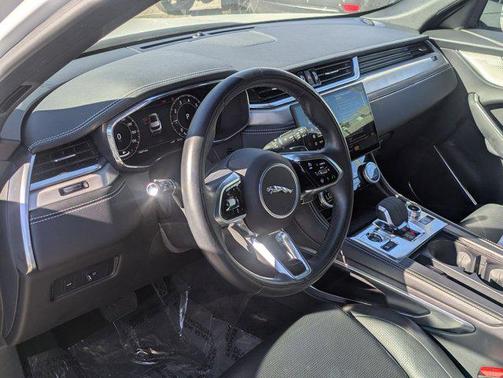 2024 Jaguar F-PACE R-Dynamic S P250 AWD Automatic