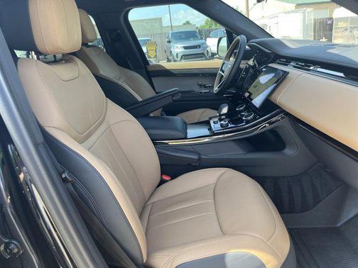2023 Land Rover Range Rover Sport SE