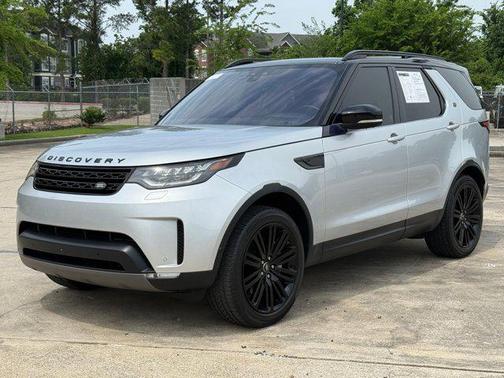 Silver 2019 Land Rover Discovery HSE LUXURY