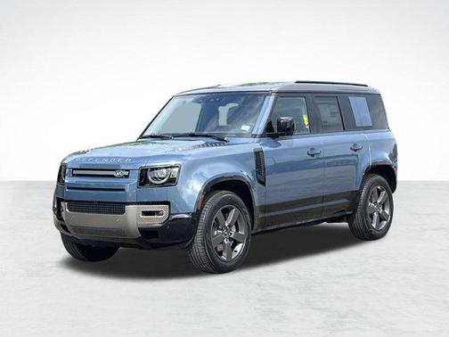 2025 Land Rover Defender 110 P400 X-Dynamic SE