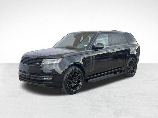 2025 Land Rover Range Rover P400 SE 7 Seat