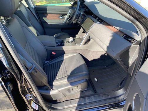 2024 Land Rover Discovery Sport Core S