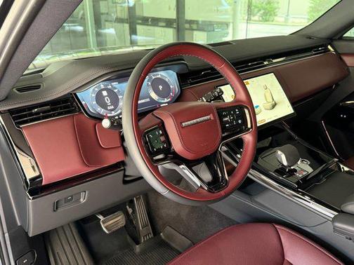 Santorini Black Metallic 2024 Land Rover Range Rover Sport SE