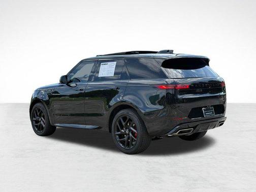 Santorini Black Metallic 2024 Land Rover Range Rover Sport SE