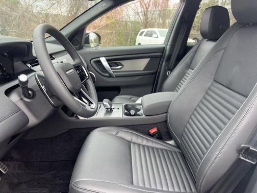 2025 Land Rover Discovery Sport Dynamic SE