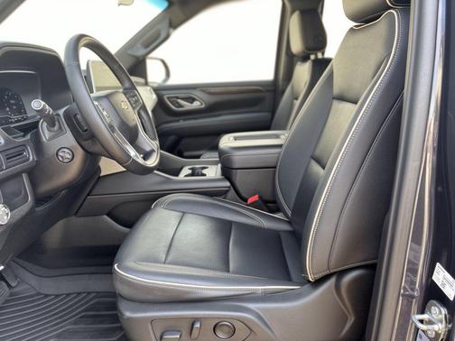 Dark Ash Metallic 2023 Chevrolet Tahoe Premier