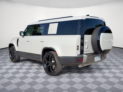 Borasco Grey Metallic 2026 Land Rover Defender P300 S