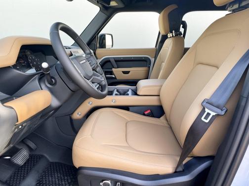Borasco Grey Metallic 2026 Land Rover Defender P300 S