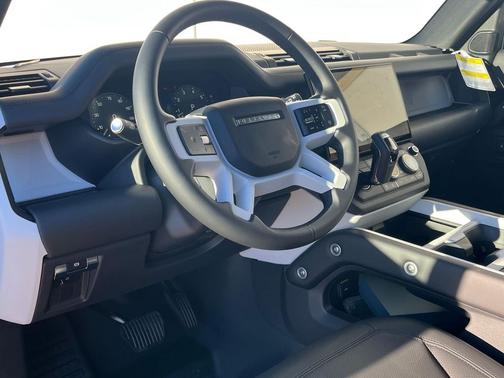 Santorini Black 2026 Land Rover Defender P300 S