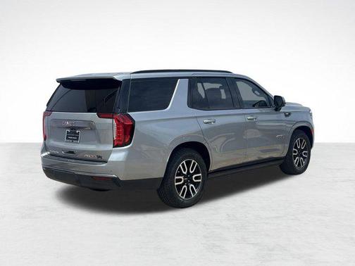 2024 GMC Yukon 4WD AT4