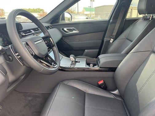 2025 Land Rover Range Rover Velar P250 SE R-Dynamic