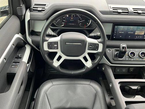 2023 Land Rover Defender 110 S