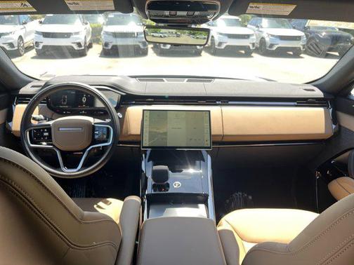 2025 Land Rover Range Rover Sport SE
