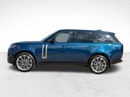 Petrolix Blue SV Bespoke Ultra Metallic Gloss 2026 Land Rover Range Rover P400 SE