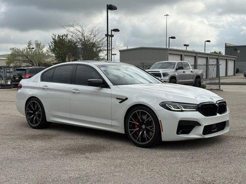 Alpine White 2022 BMW M5 Base
