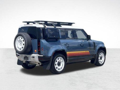 2025 Land Rover Defender 110 P300