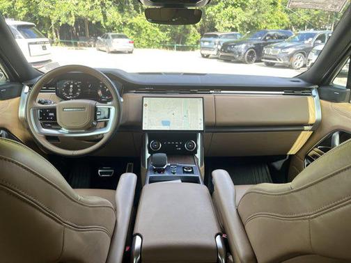 2023 Land Rover Range Rover P400 SE