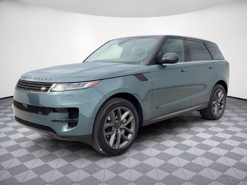 Giola Green Metallic 2027 Land Rover Range Rover Sport SE