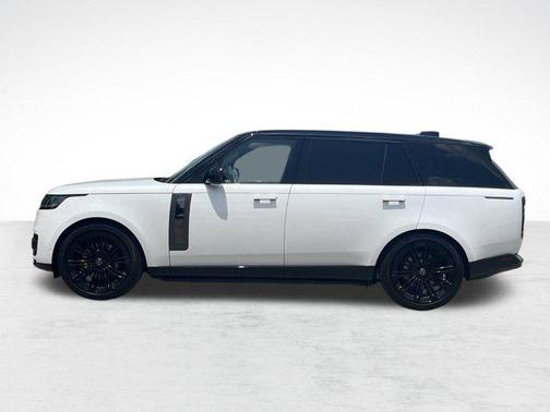 2025 Land Rover Range Rover P615 SV