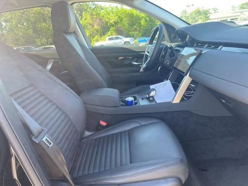 2025 Land Rover Discovery Sport S