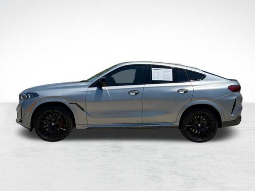Frozen Pure Grey Metallic 2024 BMW X6 M60i