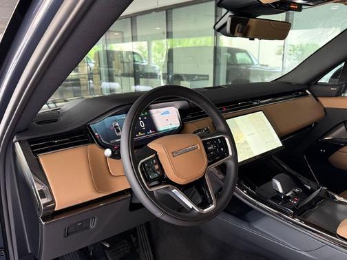 Varesine Blue Metallic 2026 Land Rover Range Rover Sport SE