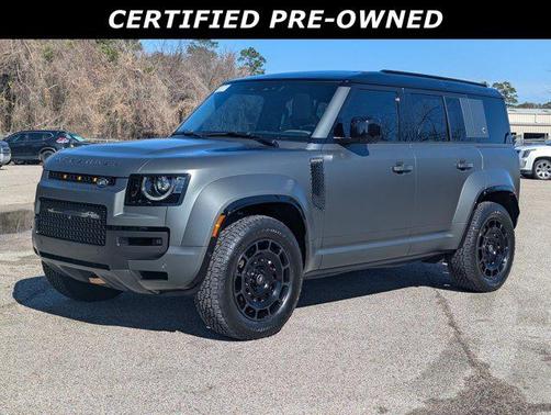 2025 Land Rover Defender P635 OCTA