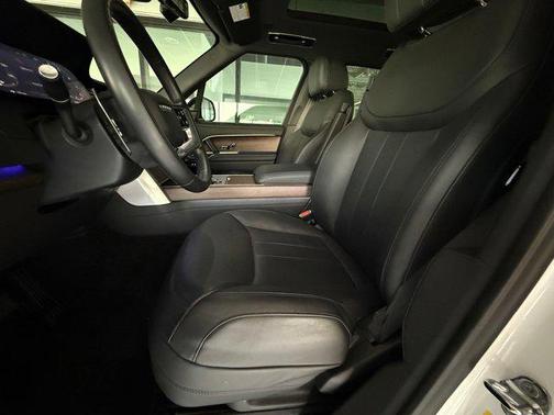 Ostuni Pearl White Metallic 2024 Land Rover Range Rover P530 SE