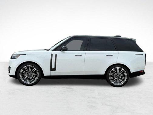 Ostuni Pearl White Metallic 2024 Land Rover Range Rover P530 SE
