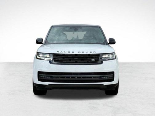 Ostuni Pearl White Metallic 2024 Land Rover Range Rover P530 SE