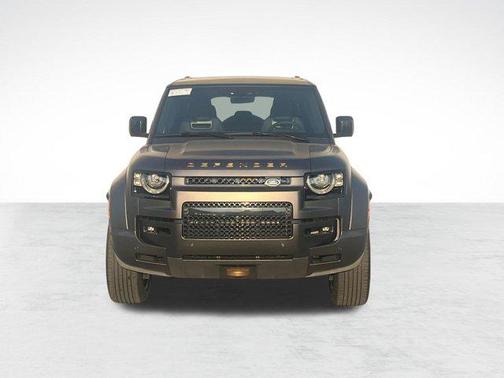 2025 Land Rover Defender P635 OCTA