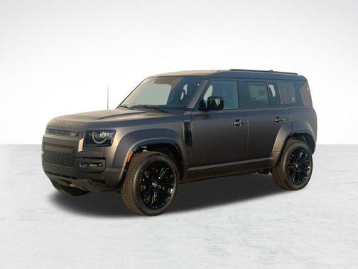 2025 Land Rover Defender P635 OCTA