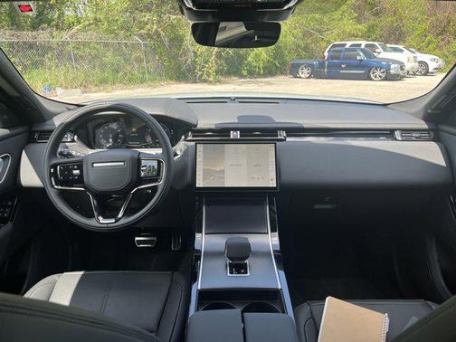 2026 Land Rover Range Rover Velar P250 SE R-Dynamic