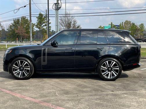 2023 Land Rover Range Rover P530 SE