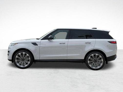 Borasco Grey Metallic 2026 Land Rover Range Rover Sport SE