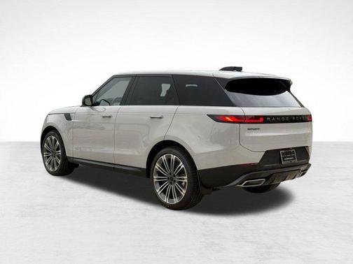 Borasco Grey Metallic 2026 Land Rover Range Rover Sport SE