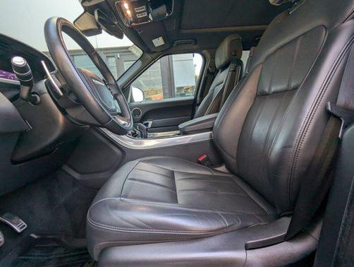 2022 Land Rover Range Rover Sport HSE Silver Edition