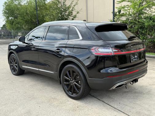 INFINITE BLACK 2021 Lincoln Nautilus Reserve