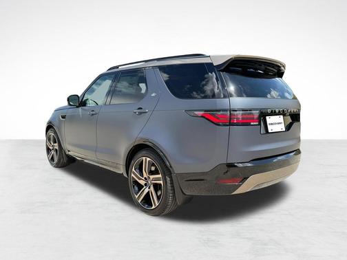 Varesine Blue Metallic 2026 Land Rover Discovery Gemini Edition