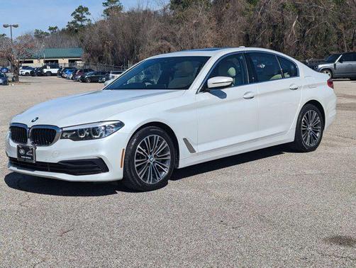 2019 BMW 530 530i