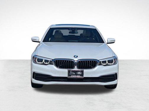 2019 BMW 530 530i
