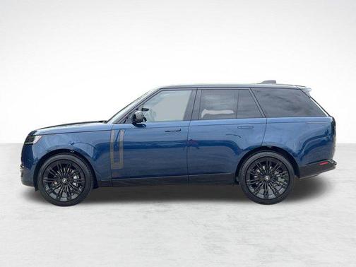 2025 Land Rover Range Rover P400 SE