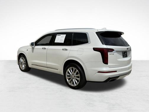 Crystal White Tricoat 2020 Cadillac XT6 Premium Luxury AWD
