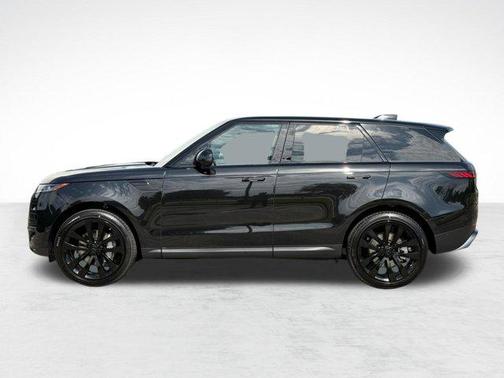 Santorini Black Metallic 2026 Land Rover Range Rover Sport SE