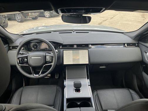 2025 Land Rover Range Rover Velar P250 SE R-Dynamic