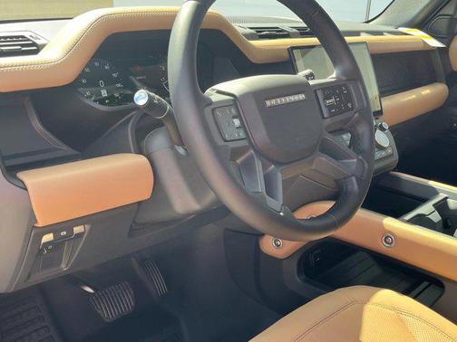 2026 Land Rover Defender S