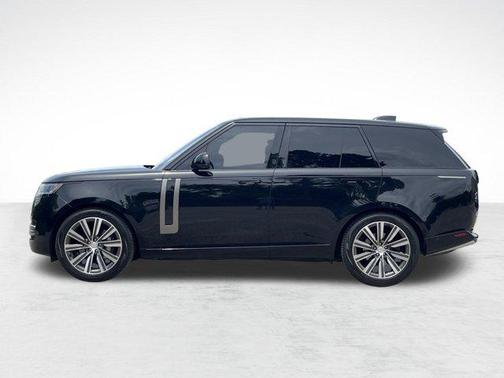 2023 Land Rover Range Rover P400 SE