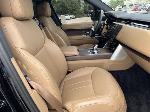 2023 Land Rover Range Rover P400 SE