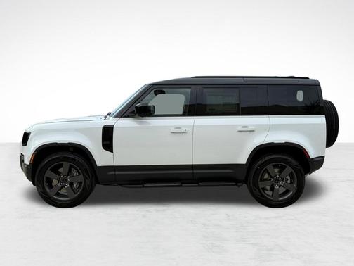 Fuji White 2026 Land Rover Defender P300 S
