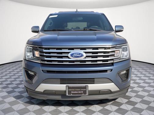 Blue Metallic 2019 Ford Expedition XLT